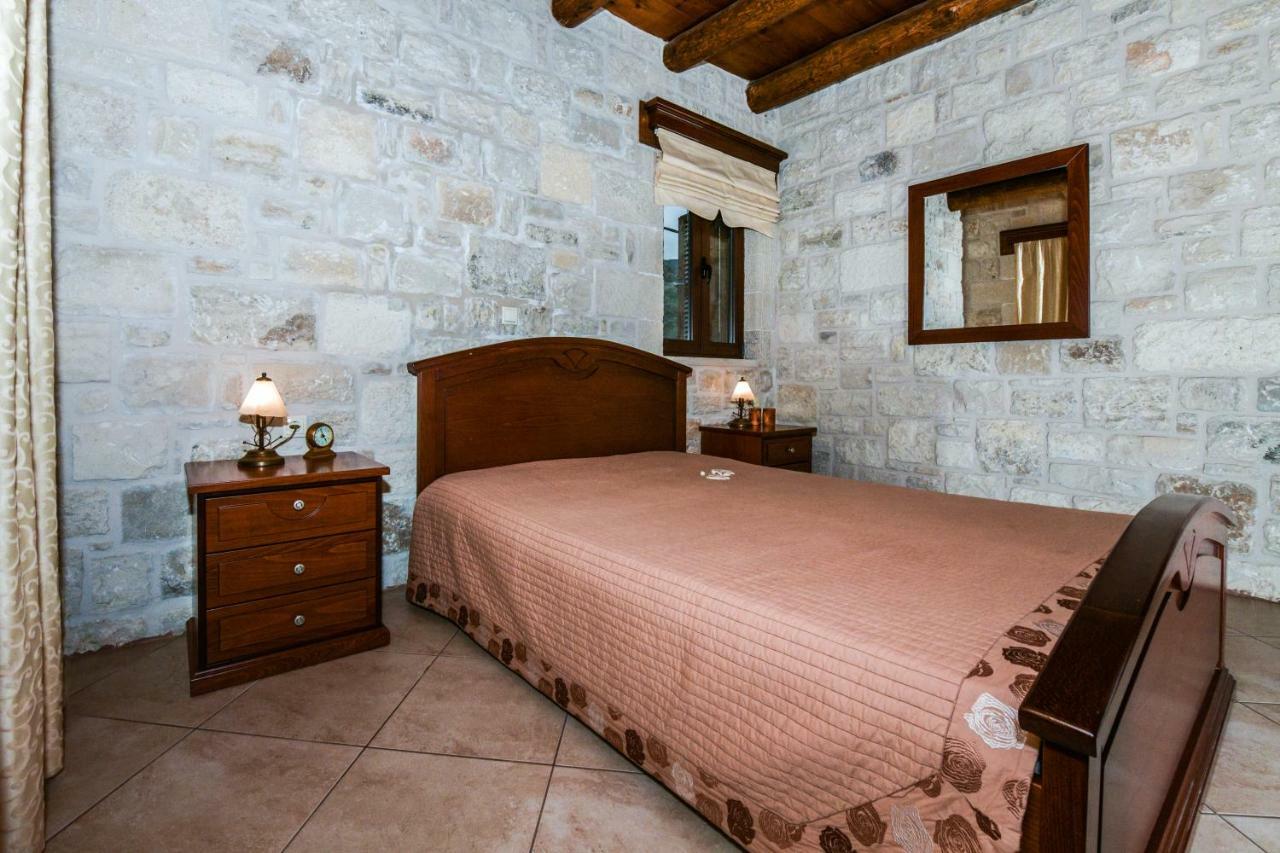 Sfinárion Ariadni Apartments מראה חיצוני תמונה