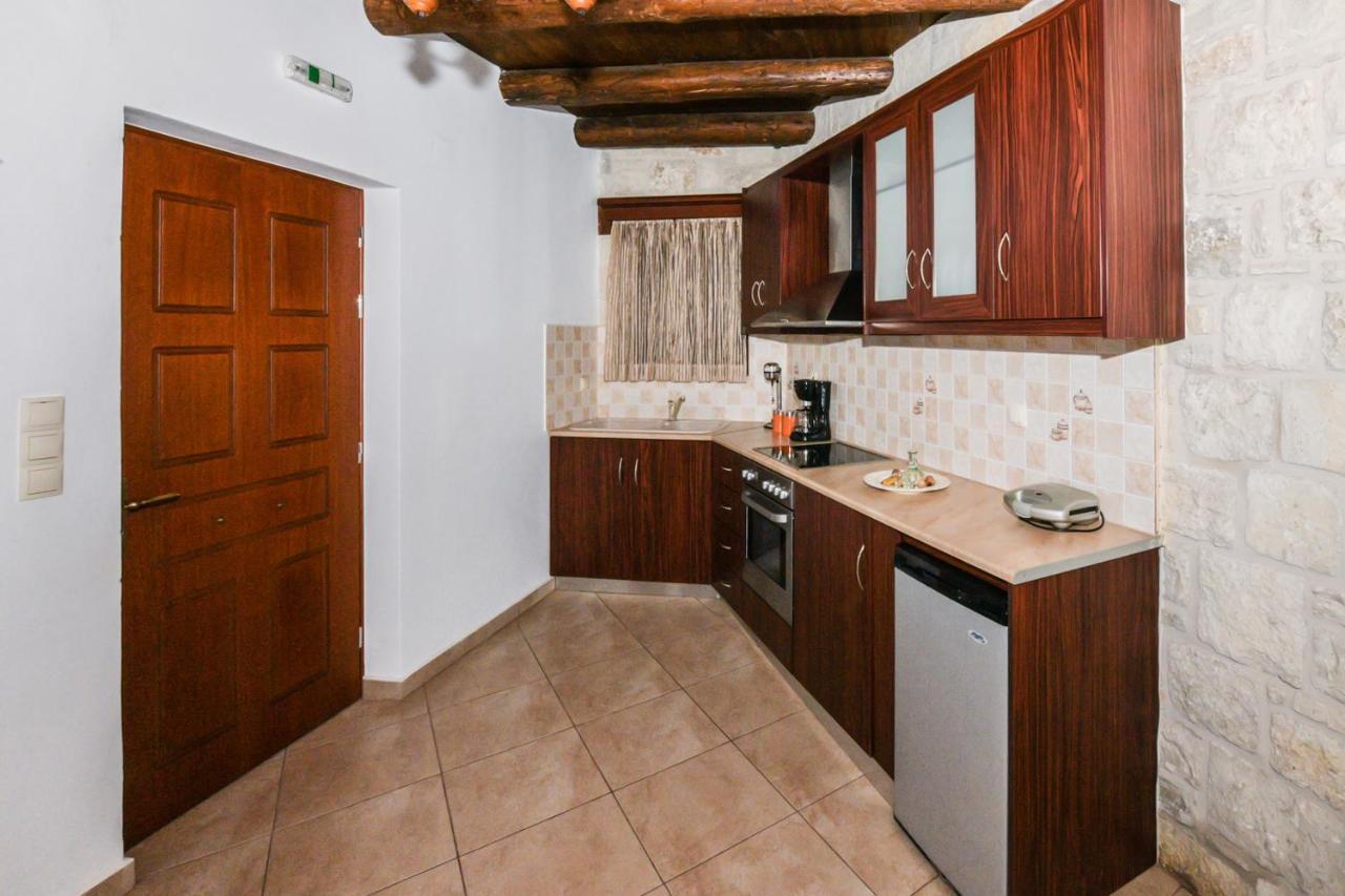 Sfinárion Ariadni Apartments מראה חיצוני תמונה
