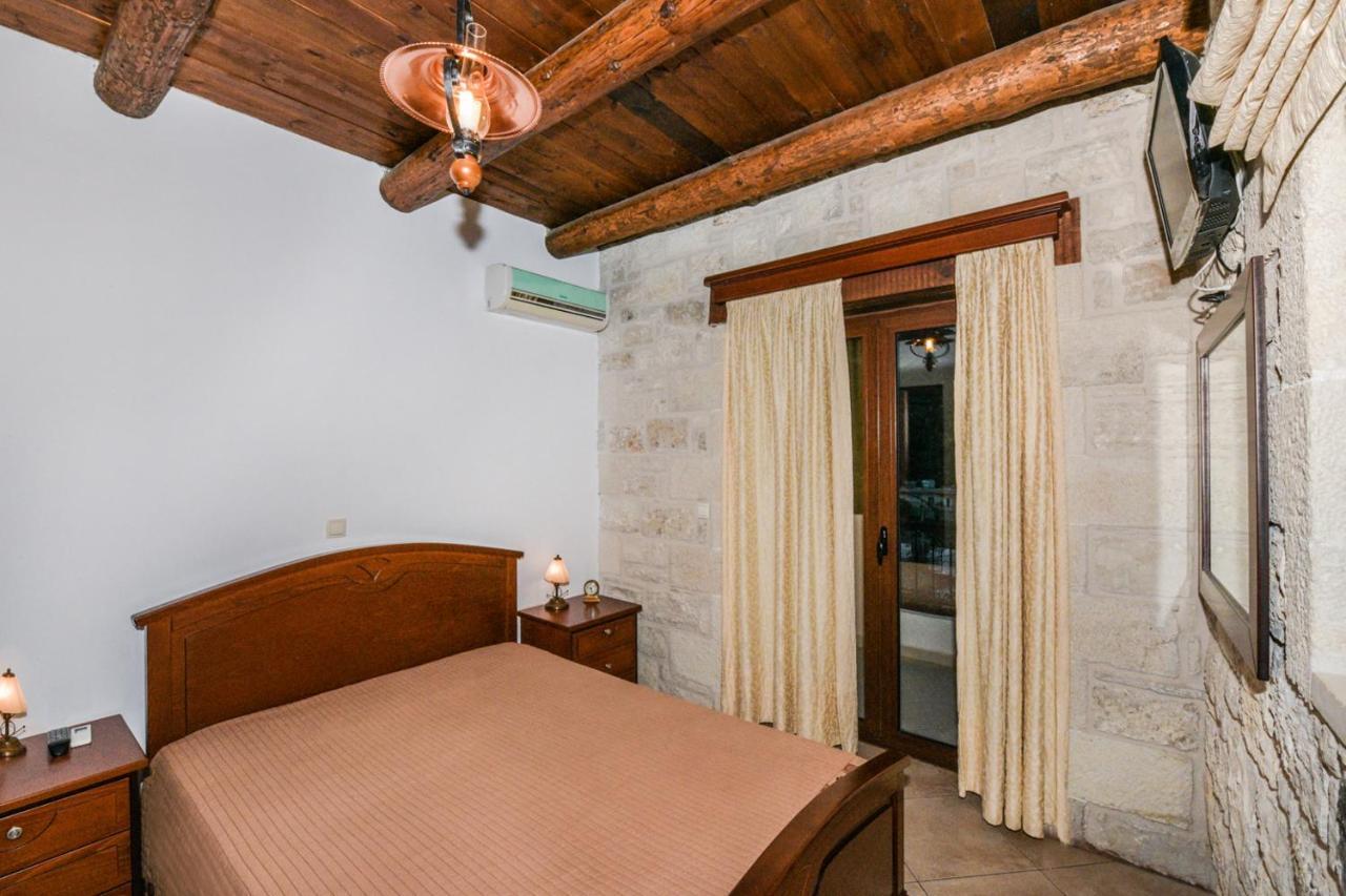 Sfinárion Ariadni Apartments מראה חיצוני תמונה